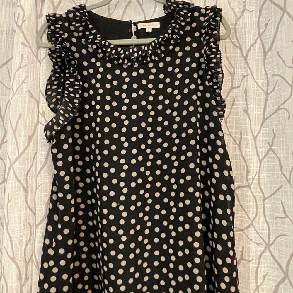 Ruffle neck and sleeve tunic